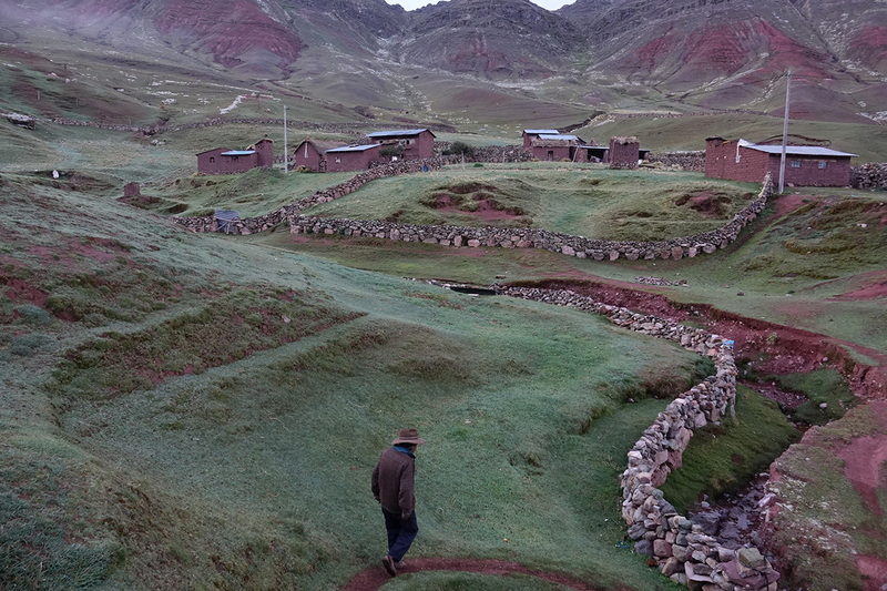 Fausto walking on his property in Palccoyo, Perú